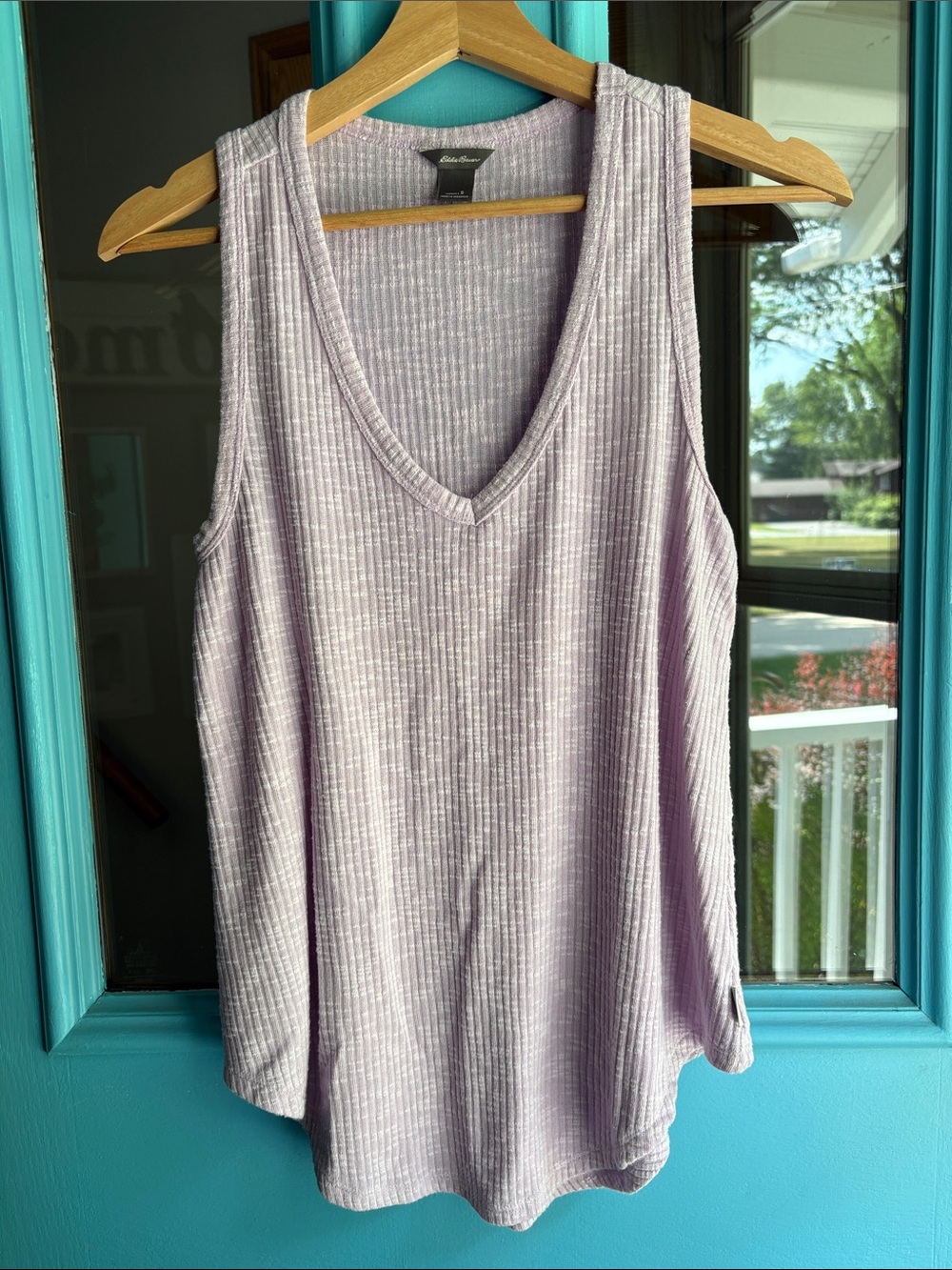 Eddie Bauer Lavender Ribbed V-Neck Tank